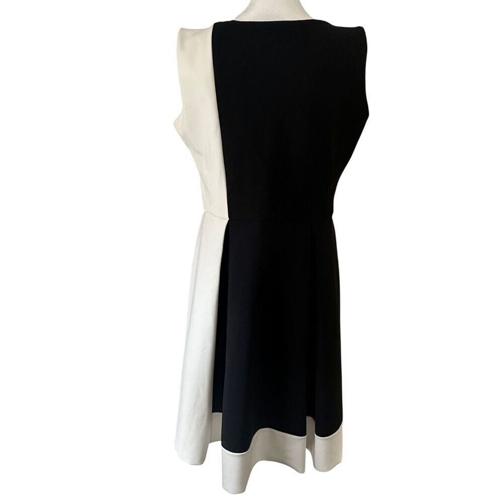 Chiara Boni A Line Cocktail Dress Size 50 US Size 12 Black White Pleated Skirt
